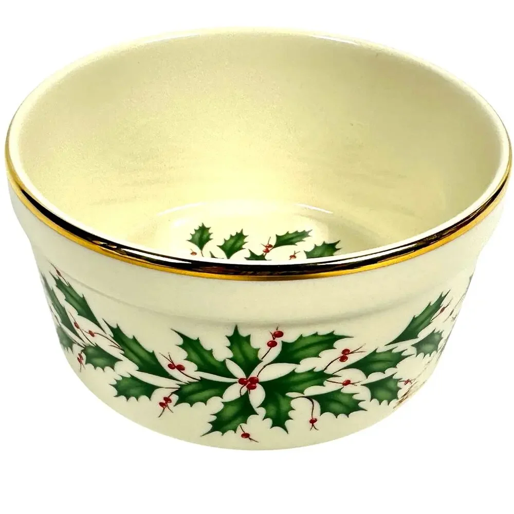 Lenox Holiday Dimension Holly Berries Gold Rim 4.75